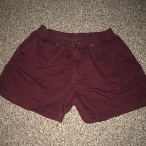 Maroon chubbies